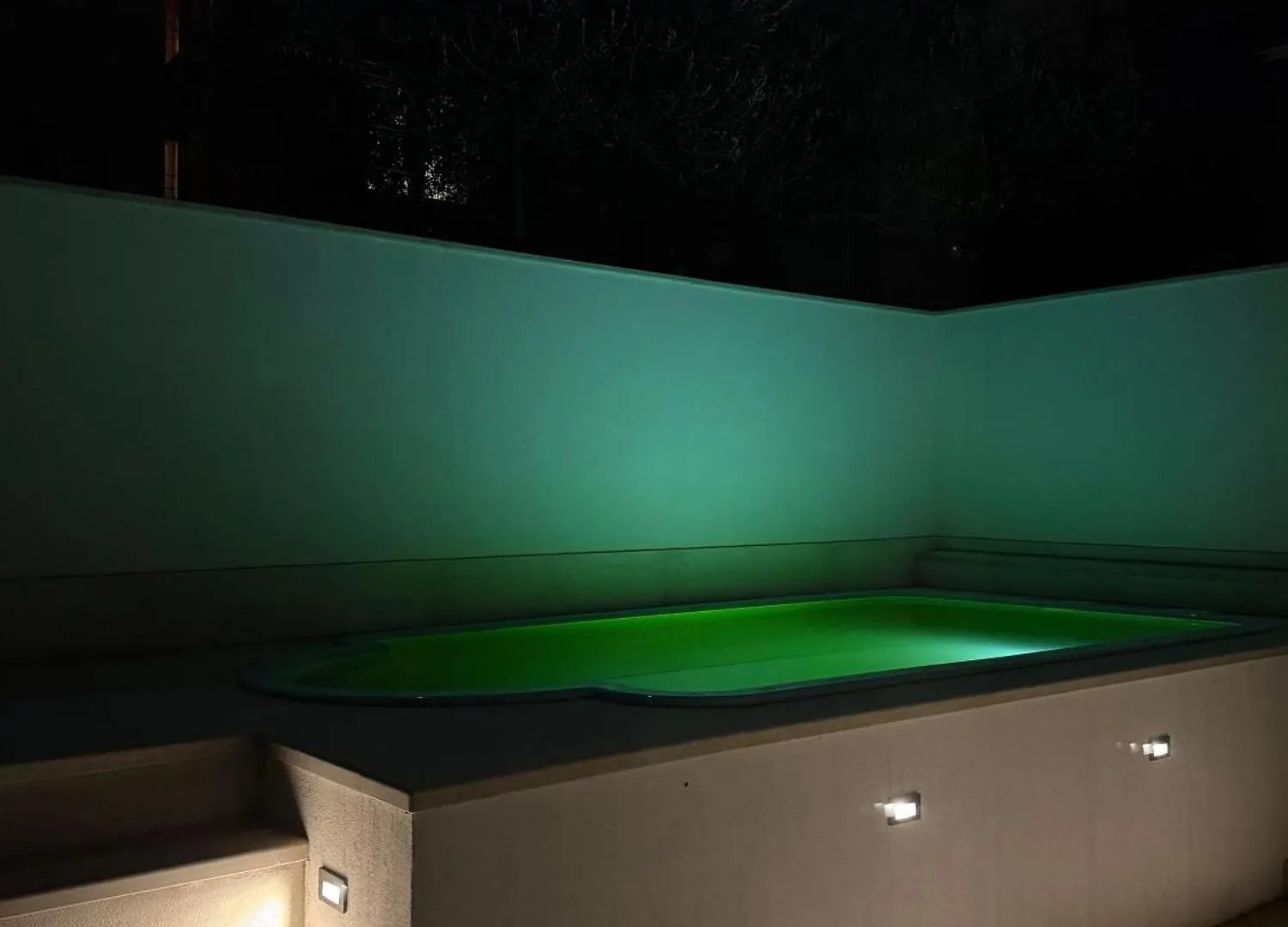 Luxury Oasis With Private Pool & Parking Apartment Split